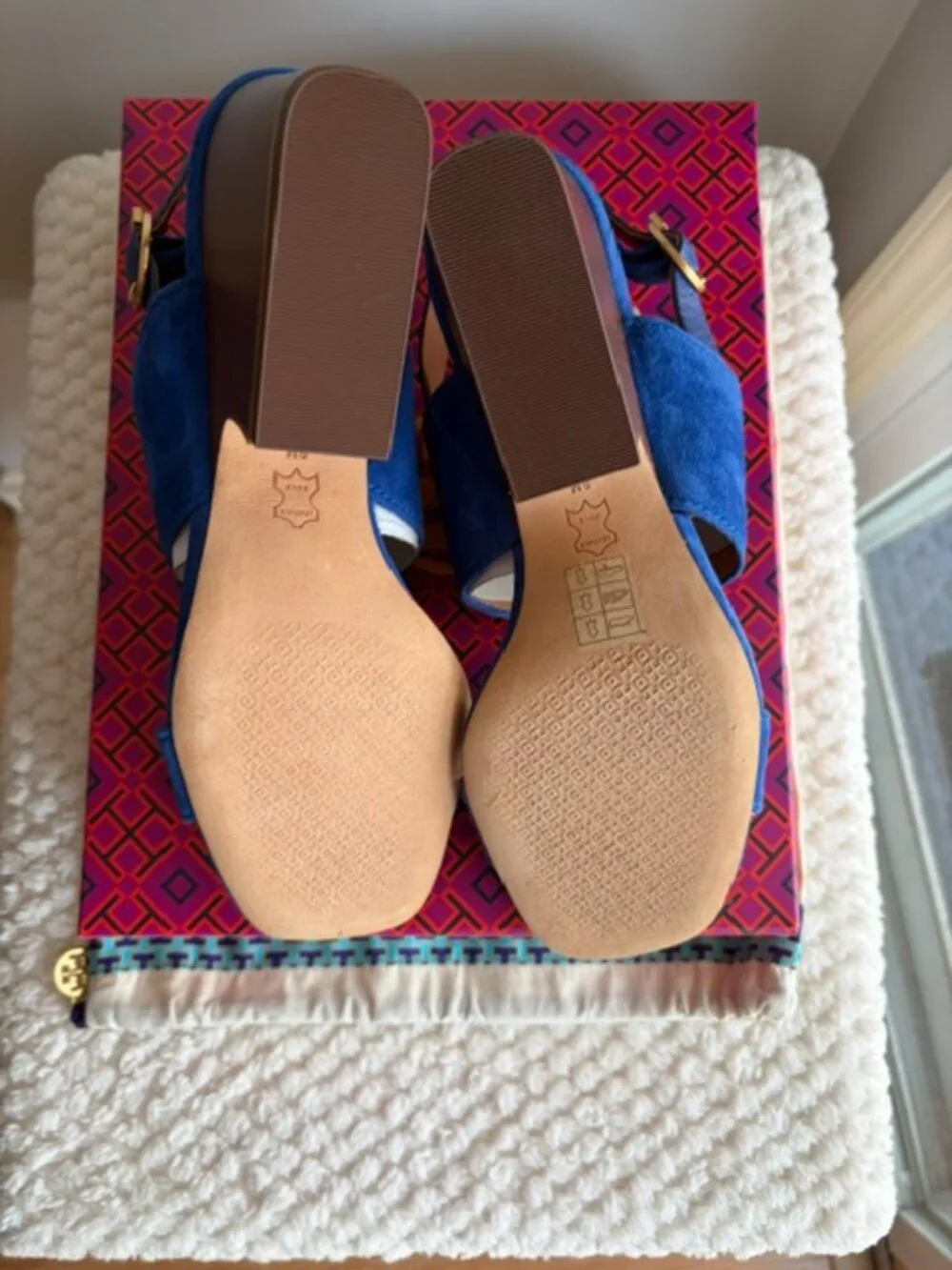 Tory Burch 💙 gorgeous